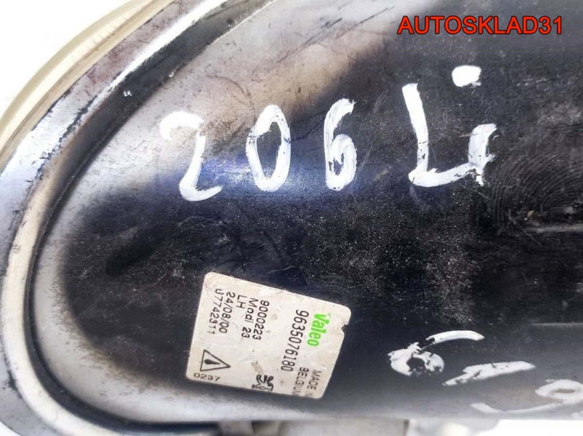 Фара противотуманная левая Peugeot 206 9635076180 - АвтоСклад31.рф - авторазборка контрактные б/у запчасти в г. Белгород