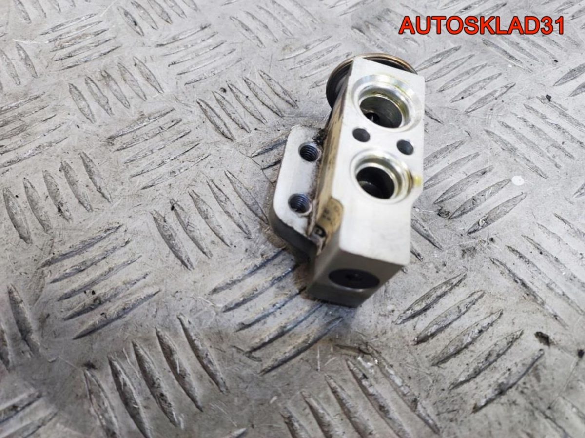 Клапан кондиционера Volkswagen Touran 1K0820679 - АвтоСклад31.рф - авторазборка контрактные б/у запчасти в г. Белгород