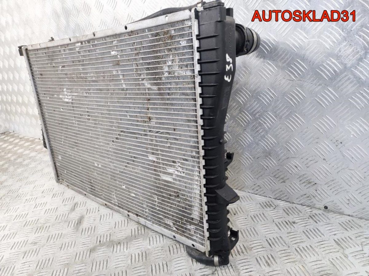 Радиатор основной BMW E38 3,5 Бензин 17111436061 - АвтоСклад31.рф - авторазборка контрактные б/у запчасти в г. Белгород