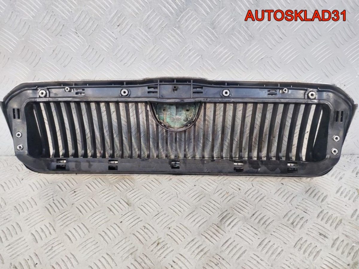 Решетка радиатора Skoda Octavia 1U0853651 - АвтоСклад31.рф - авторазборка контрактные б/у запчасти в г. Белгород