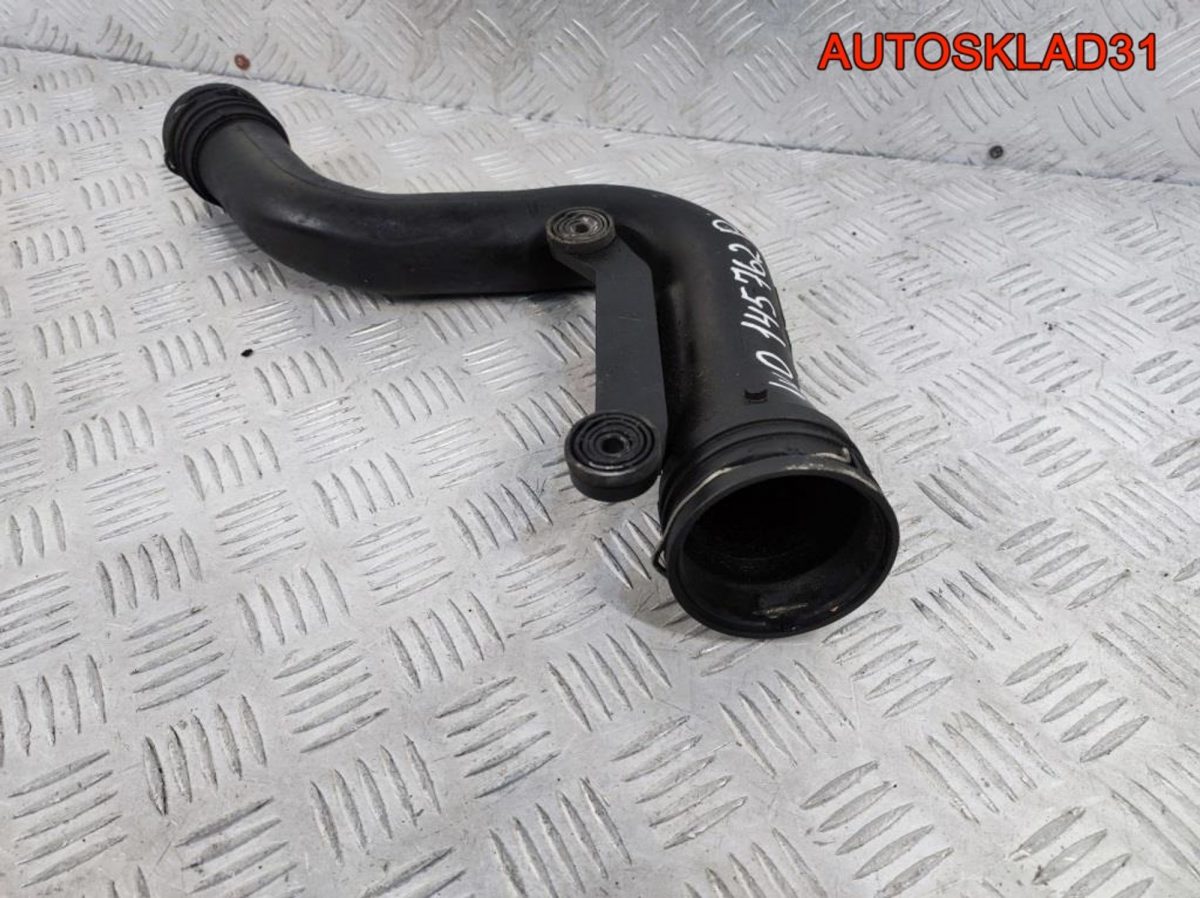 Патрубок интеркулера  VW Gоlf 5 1.9 BXE 1K0145762P - АвтоСклад31.рф - авторазборка контрактные б/у запчасти в г. Белгород