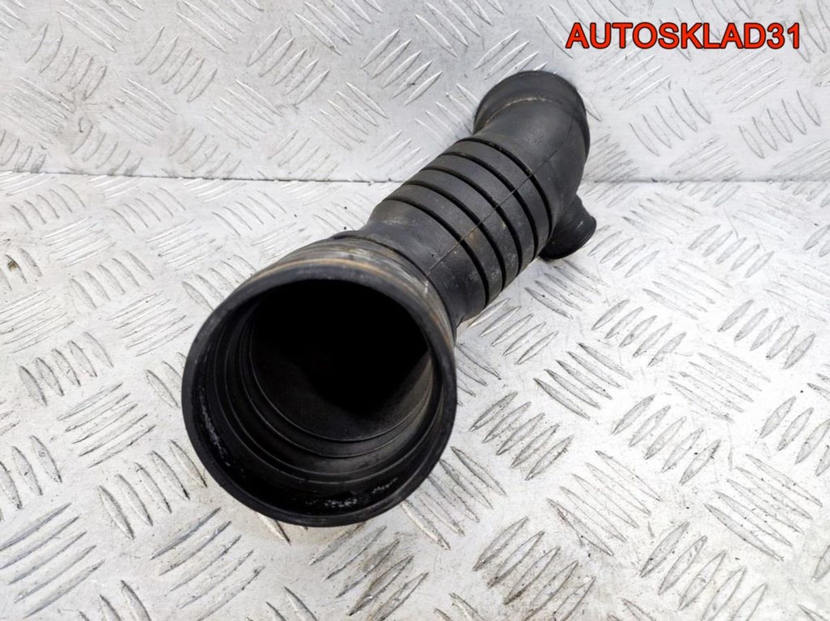 Патрубок воздушного фильтра Audi A6 C5 3B0129615K - АвтоСклад31.рф - авторазборка контрактные б/у запчасти в г. Белгород