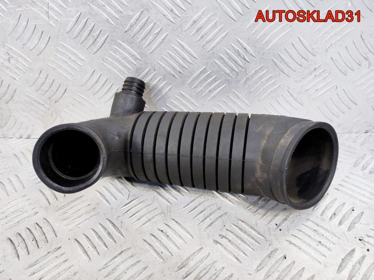 Патрубок турбины VW Passat B5 1,9 AJM 8D0129615C - АвтоСклад31.рф - авторазборка контрактные б/у запчасти в г. Белгород