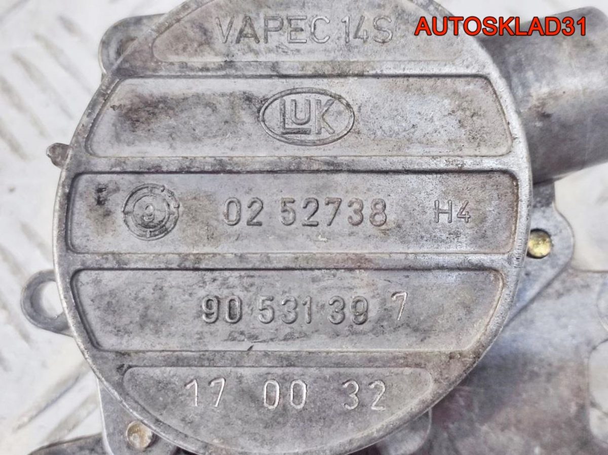 Насос вакуумный Opel Vectra B 2,0 X20DTH 90531397 - АвтоСклад31.рф - авторазборка контрактные б/у запчасти в г. Белгород