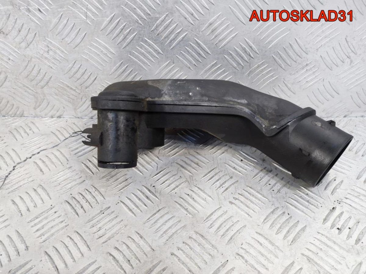 Воздуховод VW Passat B5 2,8 ACB 078133357K - АвтоСклад31.рф - авторазборка контрактные б/у запчасти в г. Белгород