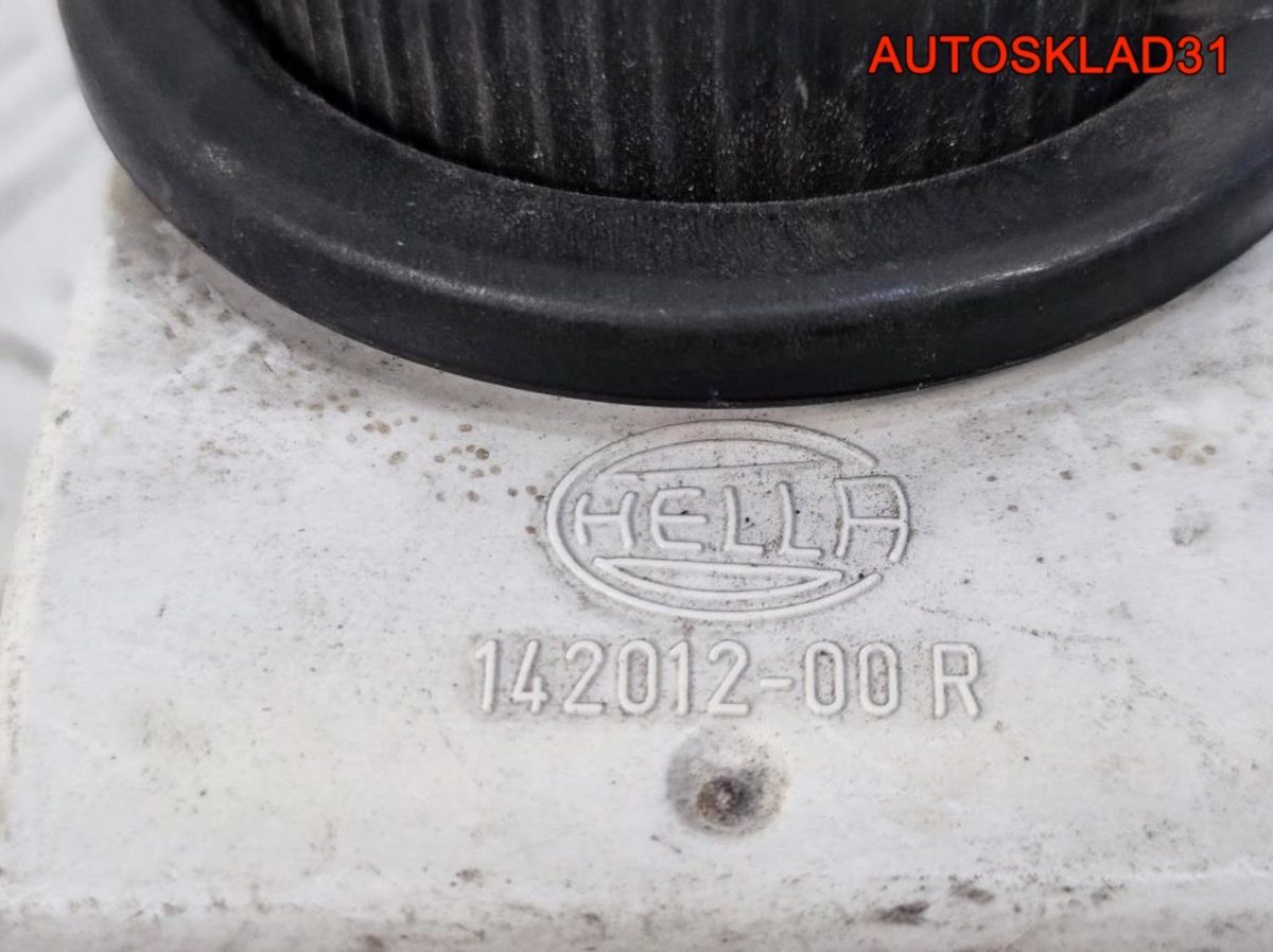 Фара противотуманная правая VW Passat B4 14201200 - АвтоСклад31.рф - авторазборка контрактные б/у запчасти в г. Белгород