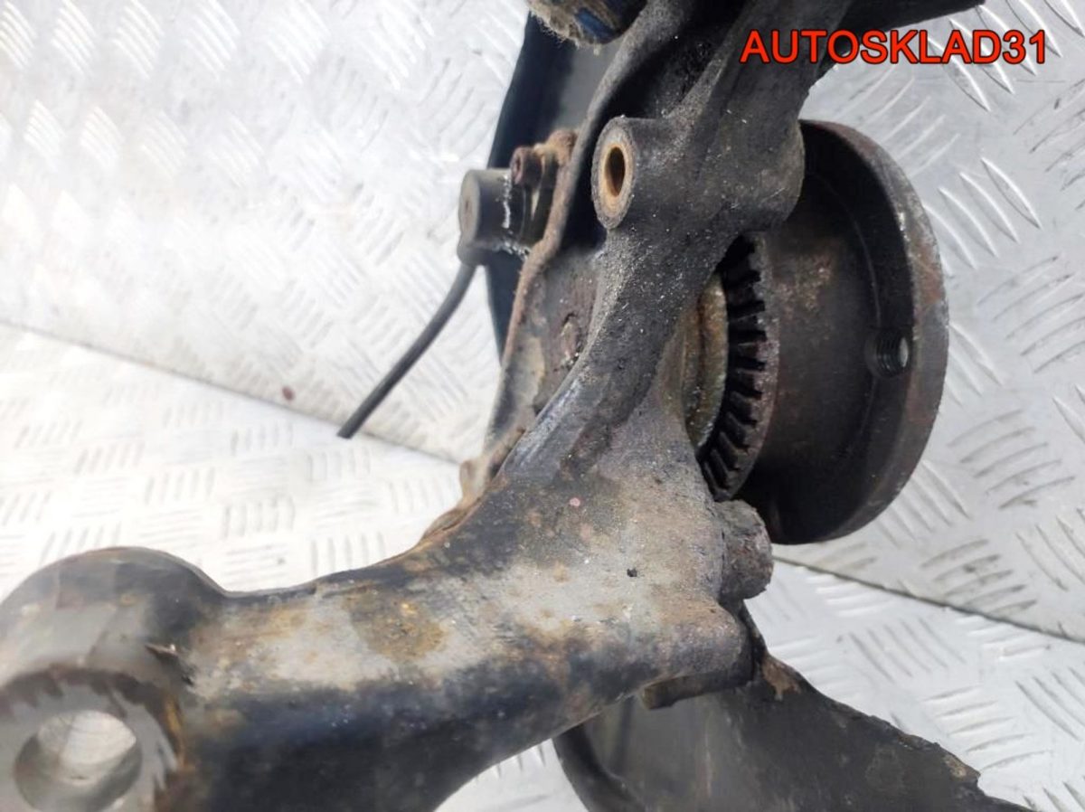 Кулак поворотный задний правый Audi A4 B6 2 WD - АвтоСклад31.рф - авторазборка контрактные б/у запчасти в г. Белгород