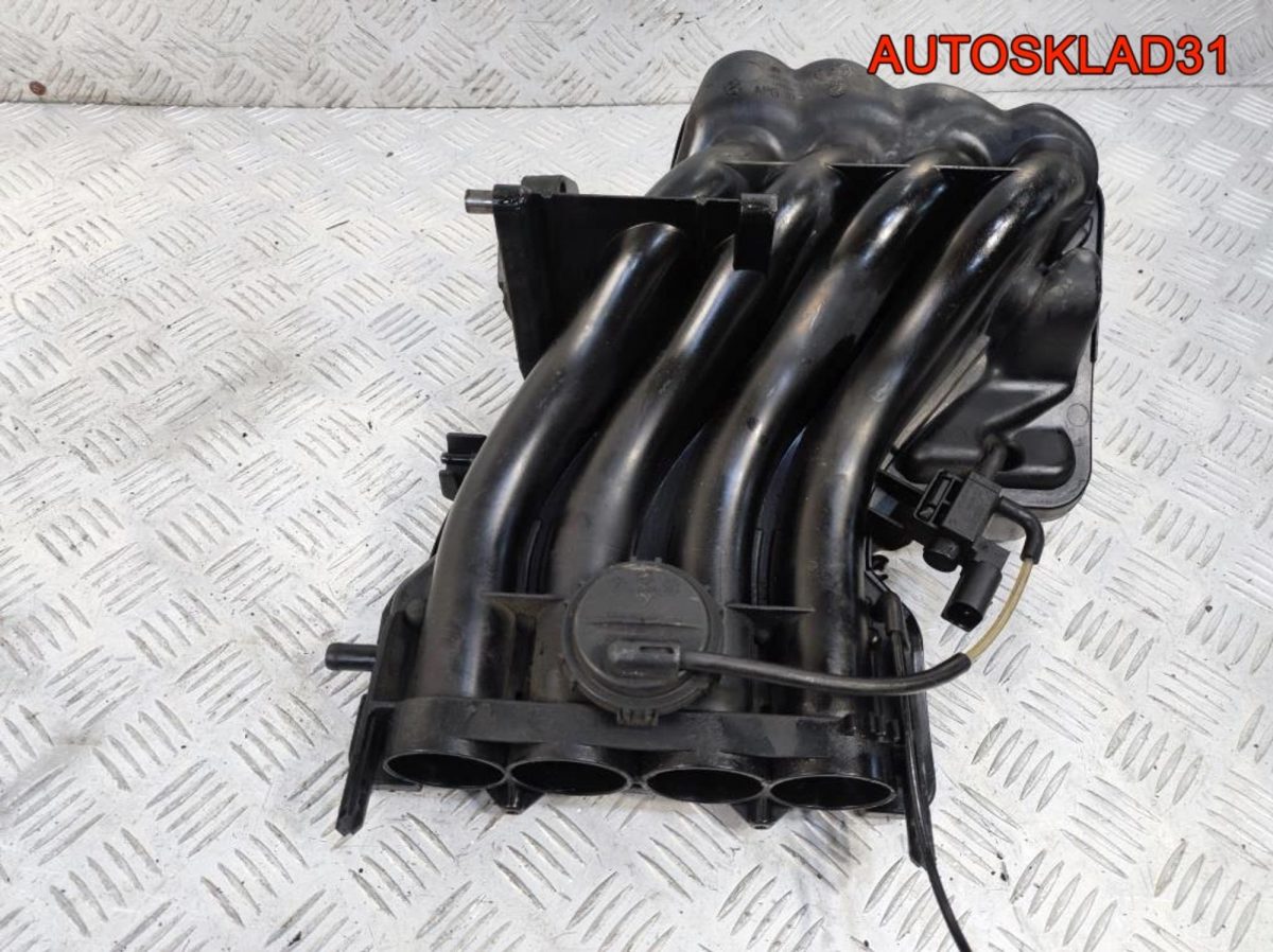 Коллектор впускной VW Golf 4 1,6 AVU 06A133203BM - АвтоСклад31.рф - авторазборка контрактные б/у запчасти в г. Белгород