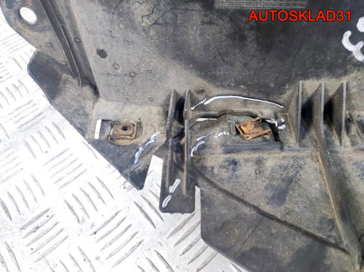 Подкрылок передний правый BMW E90 51717172500 - АвтоСклад31.рф - авторазборка контрактные б/у запчасти в г. Белгород