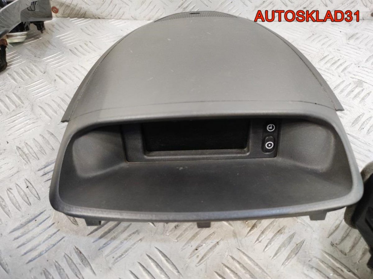 Накладка центральной консоли Opel Corsa D 13295122 - АвтоСклад31.рф - авторазборка контрактные б/у запчасти в г. Белгород