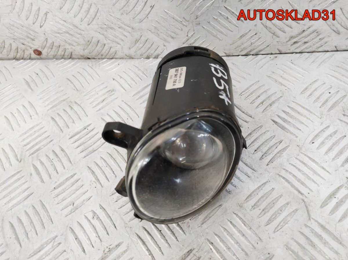 Фара противотуманная прав VW Passat B5 3B7941700A - АвтоСклад31.рф - авторазборка контрактные б/у запчасти в г. Белгород