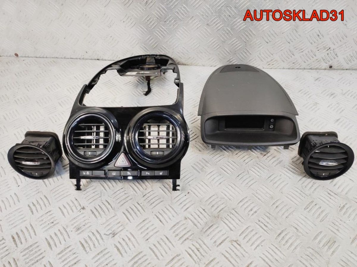 Накладка центральной консоли Opel Corsa D 13295122 - АвтоСклад31.рф - авторазборка контрактные б/у запчасти в г. Белгород