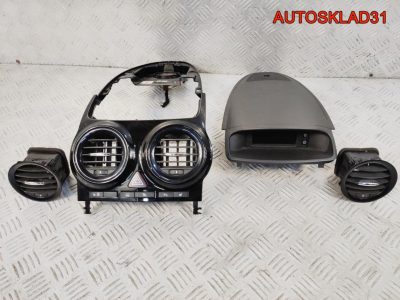 Накладка центральной консоли Opel Corsa D 13295122 - АвтоСклад31.рф - авторазборка контрактные б/у запчасти в г. Белгород