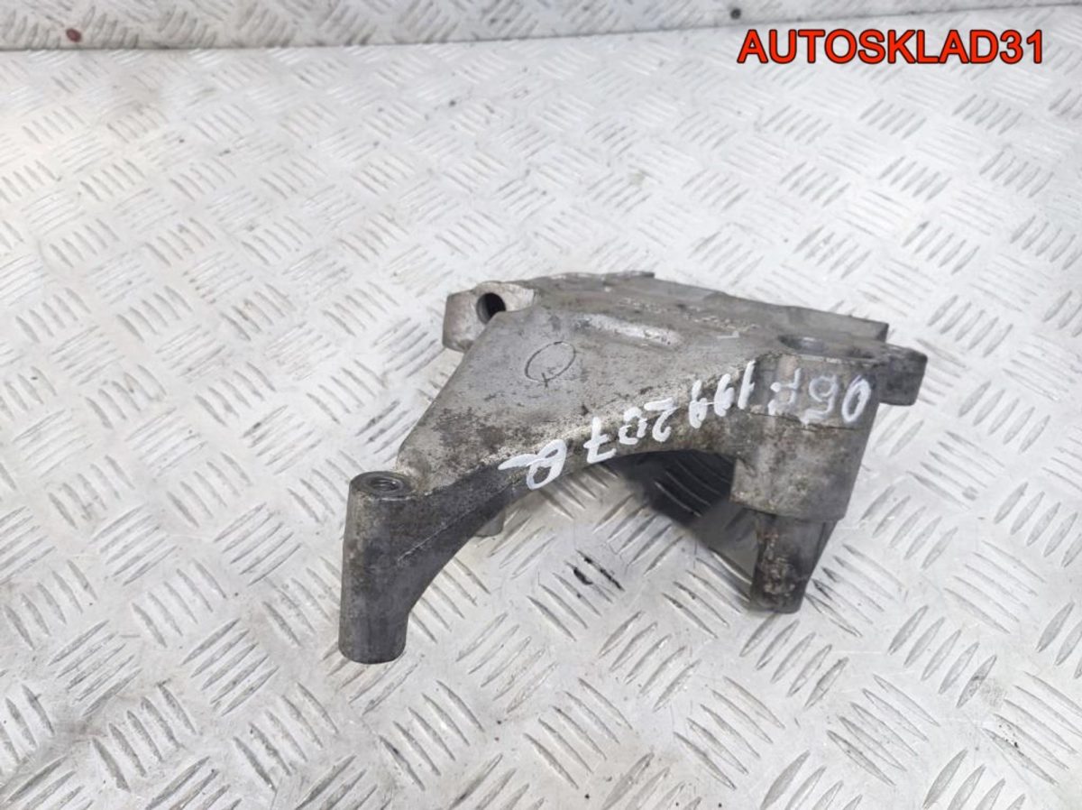 Кронштейн опоры двигателя VW Golf 5 06F199207Q - АвтоСклад31.рф - авторазборка контрактные б/у запчасти в г. Белгород