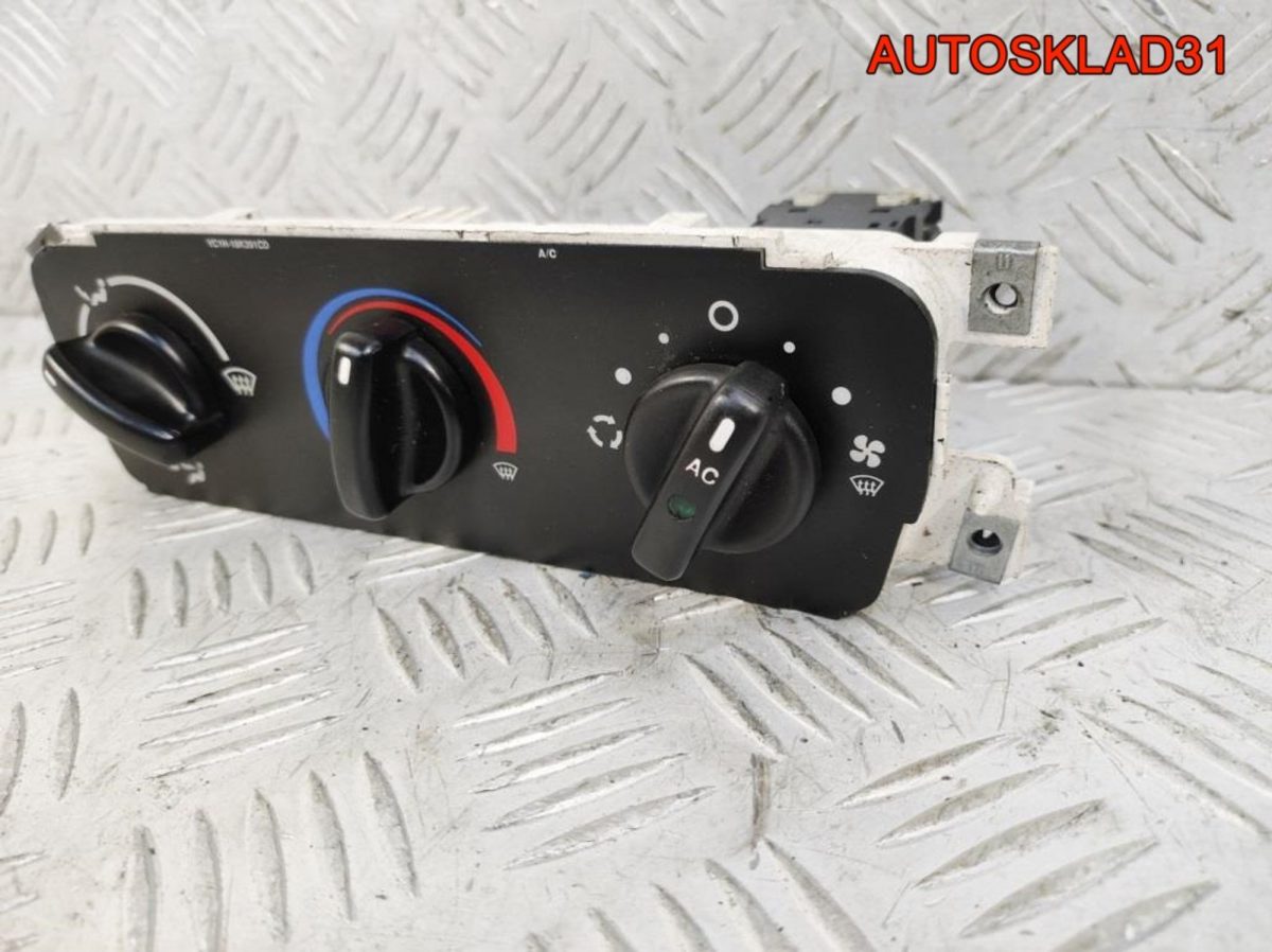 Блок управления отопителем Ford Transit FA 4738853 - АвтоСклад31.рф - авторазборка контрактные б/у запчасти в г. Белгород