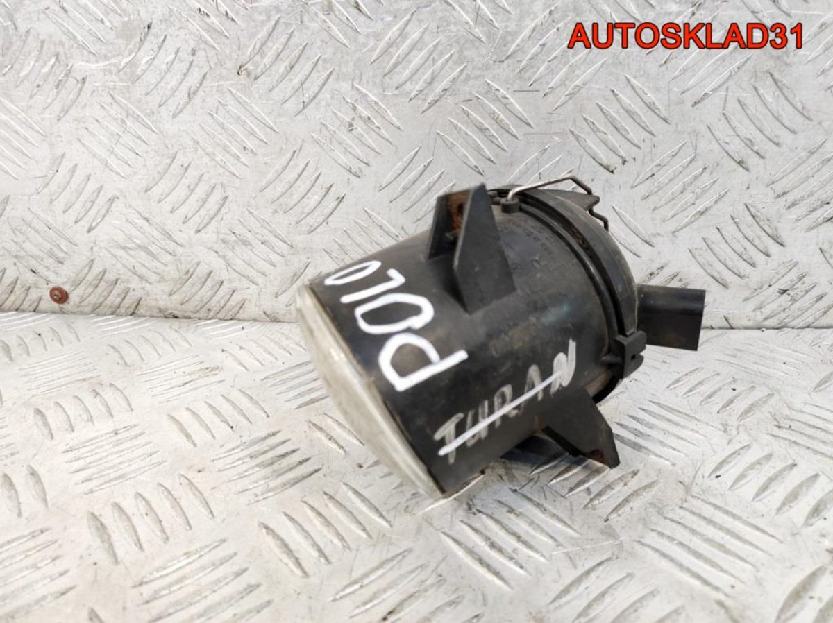 Фара противотуманная правая VW Polo 4 6Q0941700 - АвтоСклад31.рф - авторазборка контрактные б/у запчасти в г. Белгород