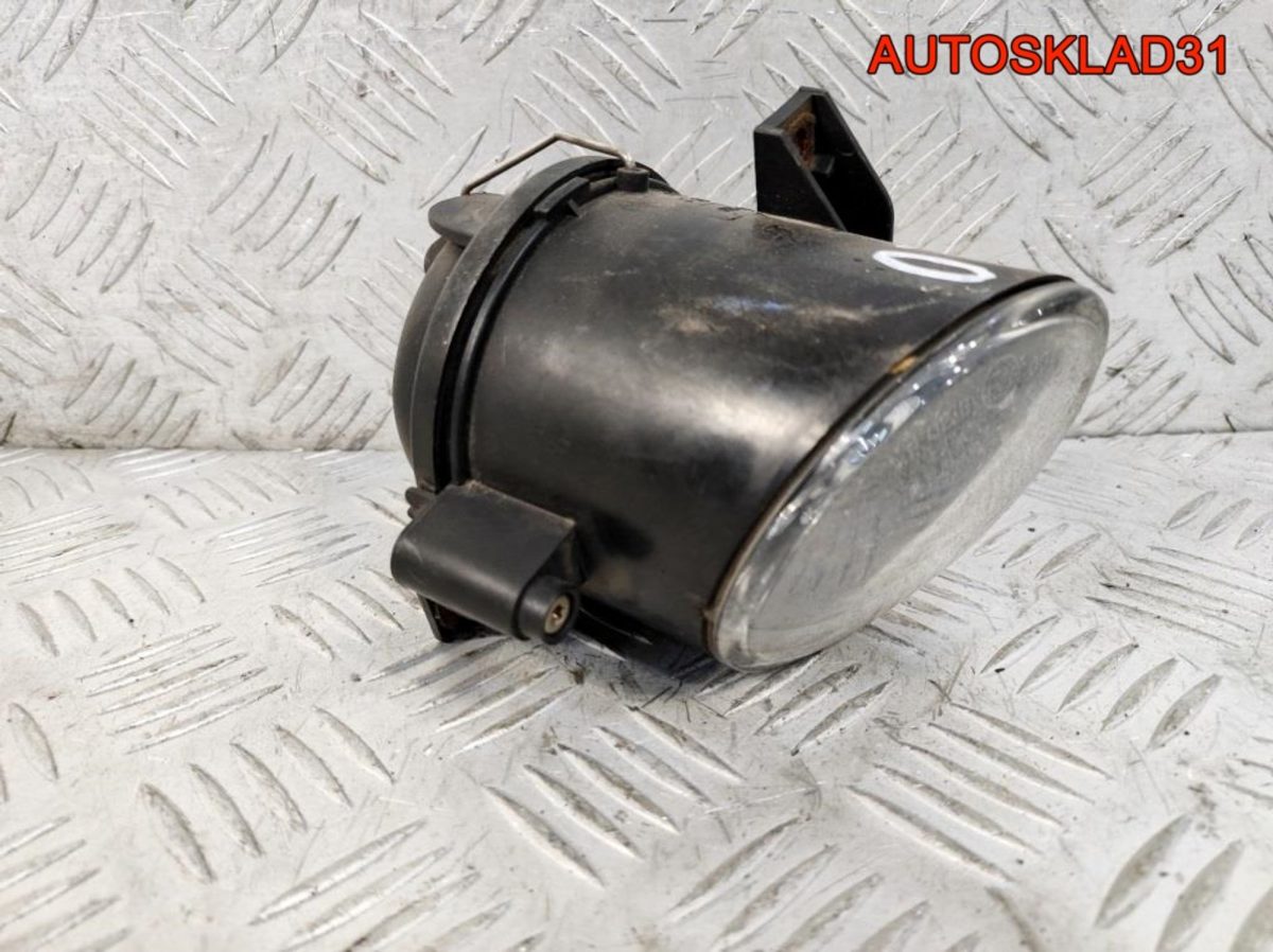 Фара противотуманная правая VW Polo 4 6Q0941700 - АвтоСклад31.рф - авторазборка контрактные б/у запчасти в г. Белгород