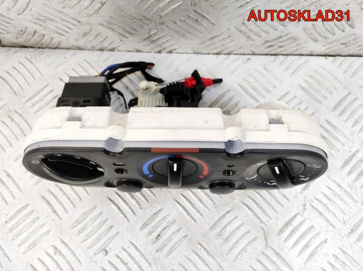 Блок управления отопителем Ford Fiesta 2S6H18549BE - АвтоСклад31.рф - авторазборка контрактные б/у запчасти в г. Белгород
