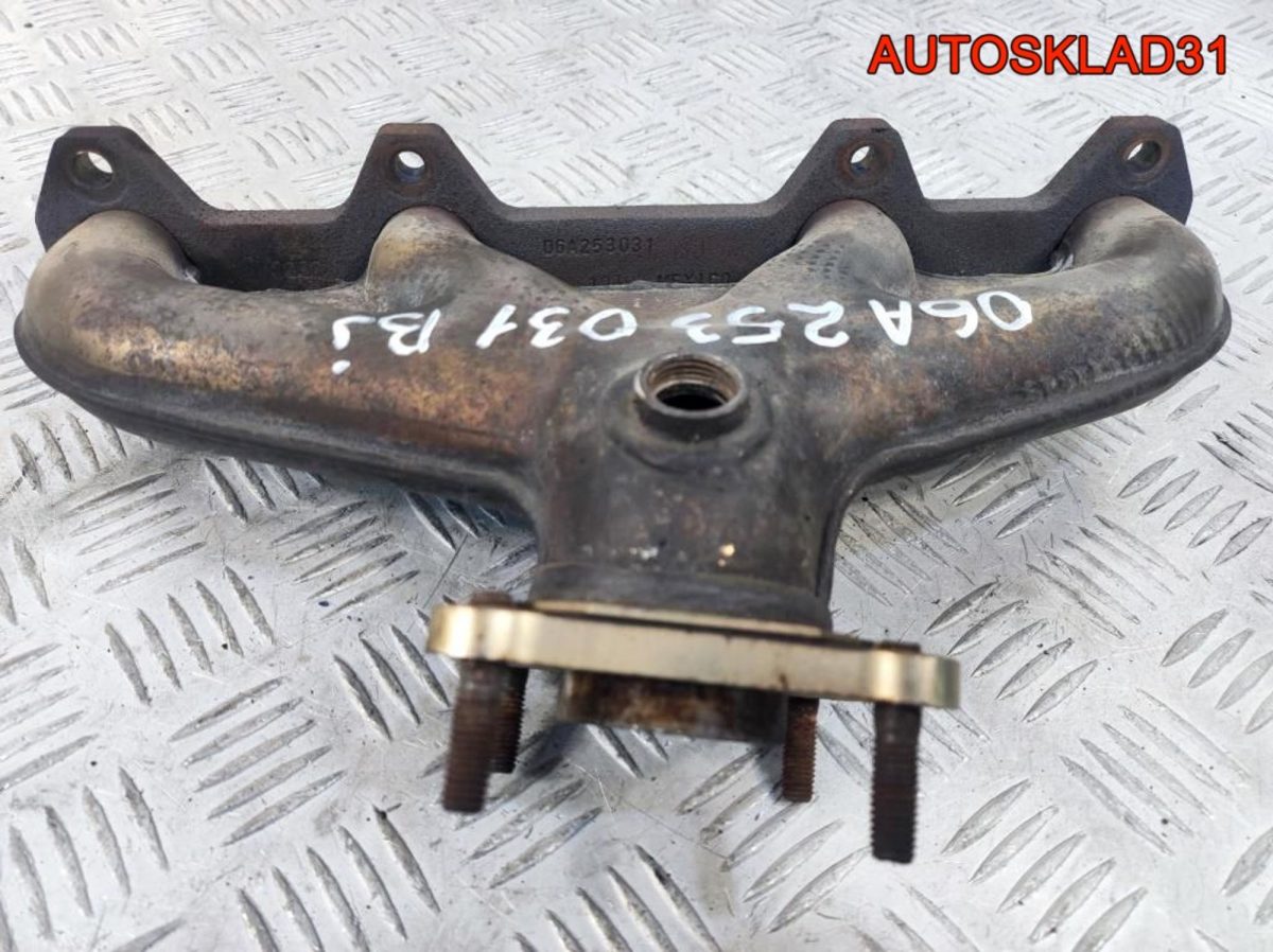 Коллектор выпускной VW Touran 2,0 BSX 06A253031BJ - АвтоСклад31.рф - авторазборка контрактные б/у запчасти в г. Белгород