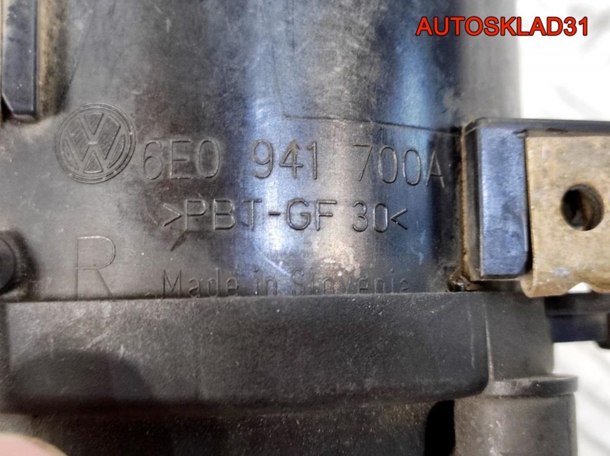 Фара противотуманная правая VW Lupo 6E0941700A - АвтоСклад31.рф - авторазборка контрактные б/у запчасти в г. Белгород