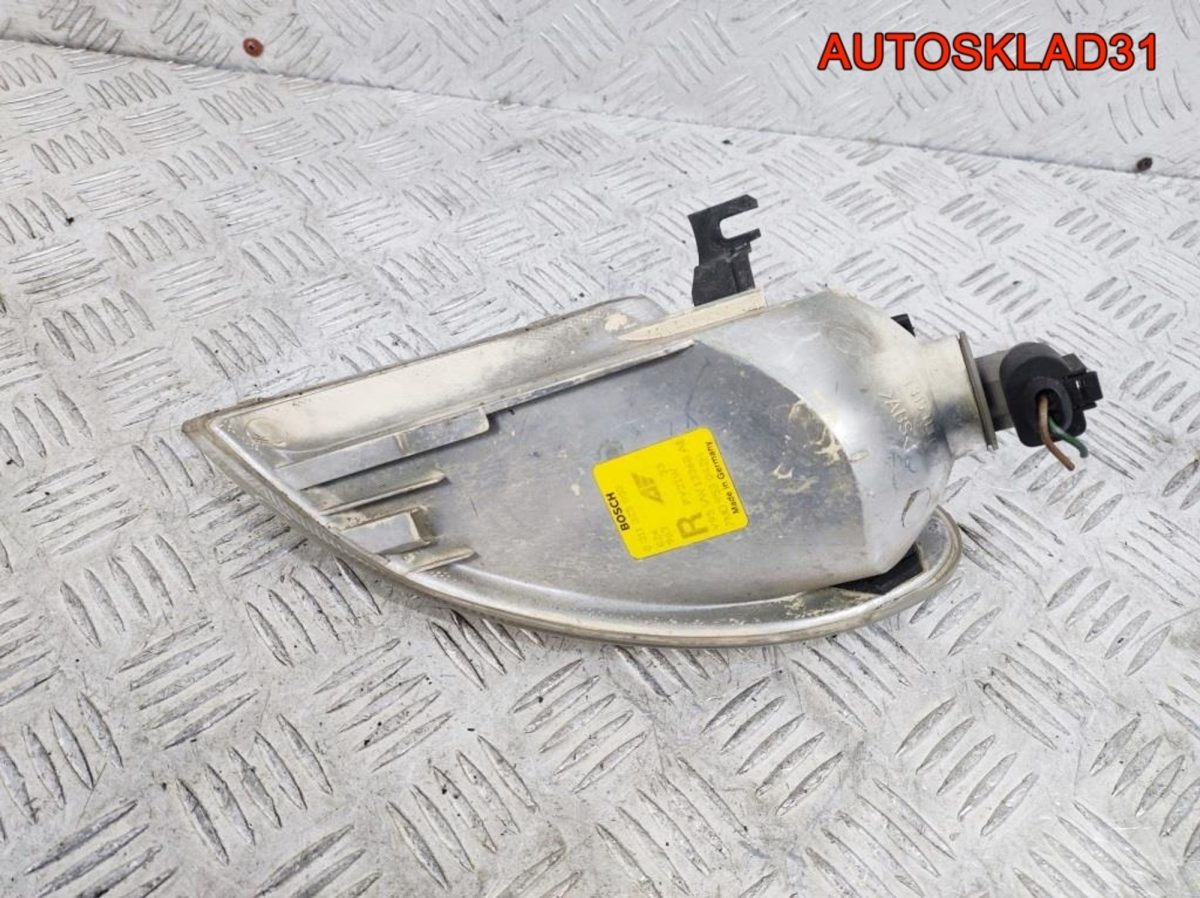 Указатель поворота правый VW Sharan 0311325002 - АвтоСклад31.рф - авторазборка контрактные б/у запчасти в г. Белгород