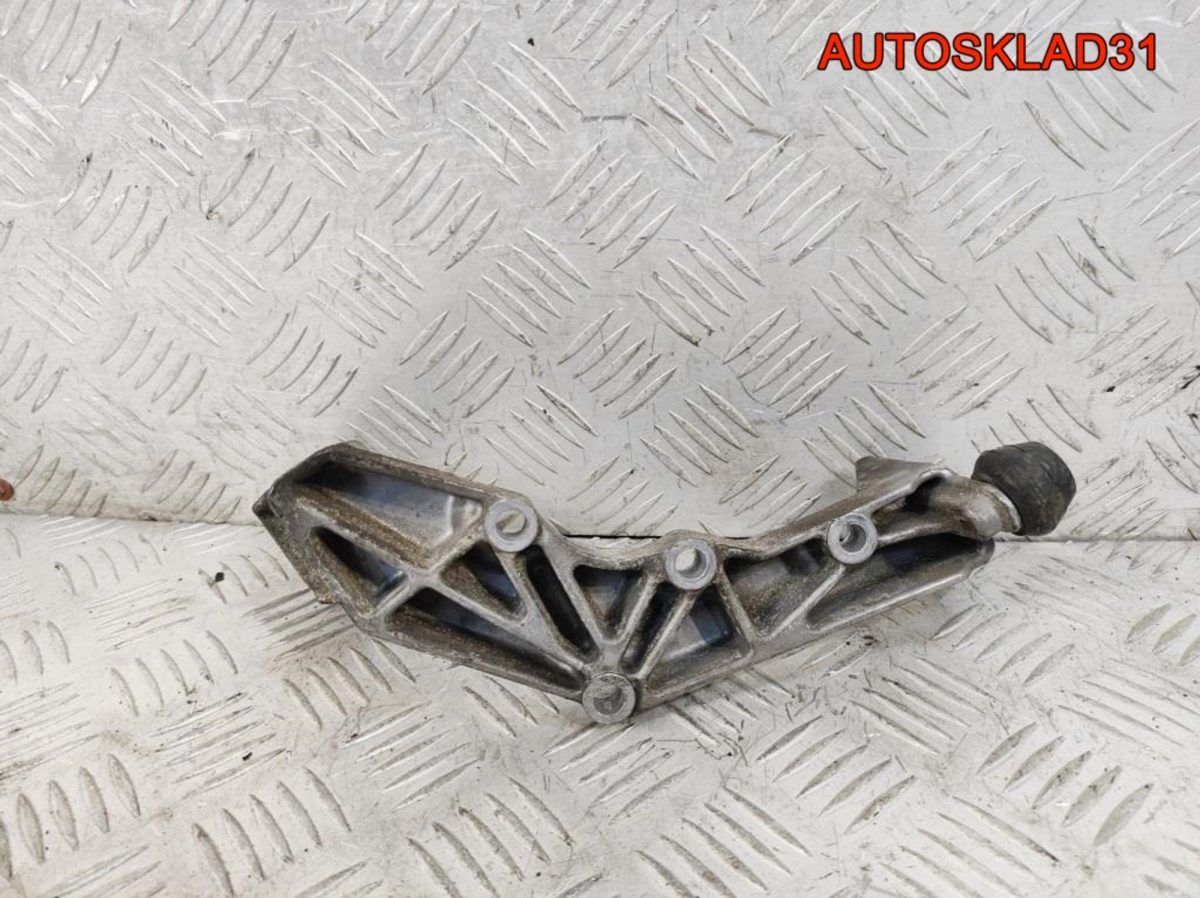 Кронштейн гидроусилителя Mercedes W203 A1110940241 - АвтоСклад31.рф - авторазборка контрактные б/у запчасти в г. Белгород