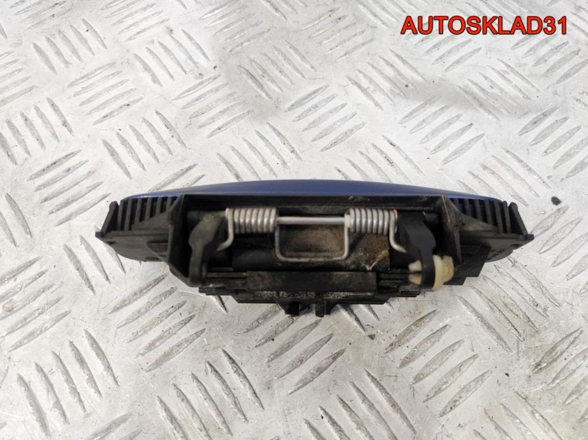 Ручка двери передяя правая Audi A4 B6 4B0839885 - АвтоСклад31.рф - авторазборка контрактные б/у запчасти в г. Белгород