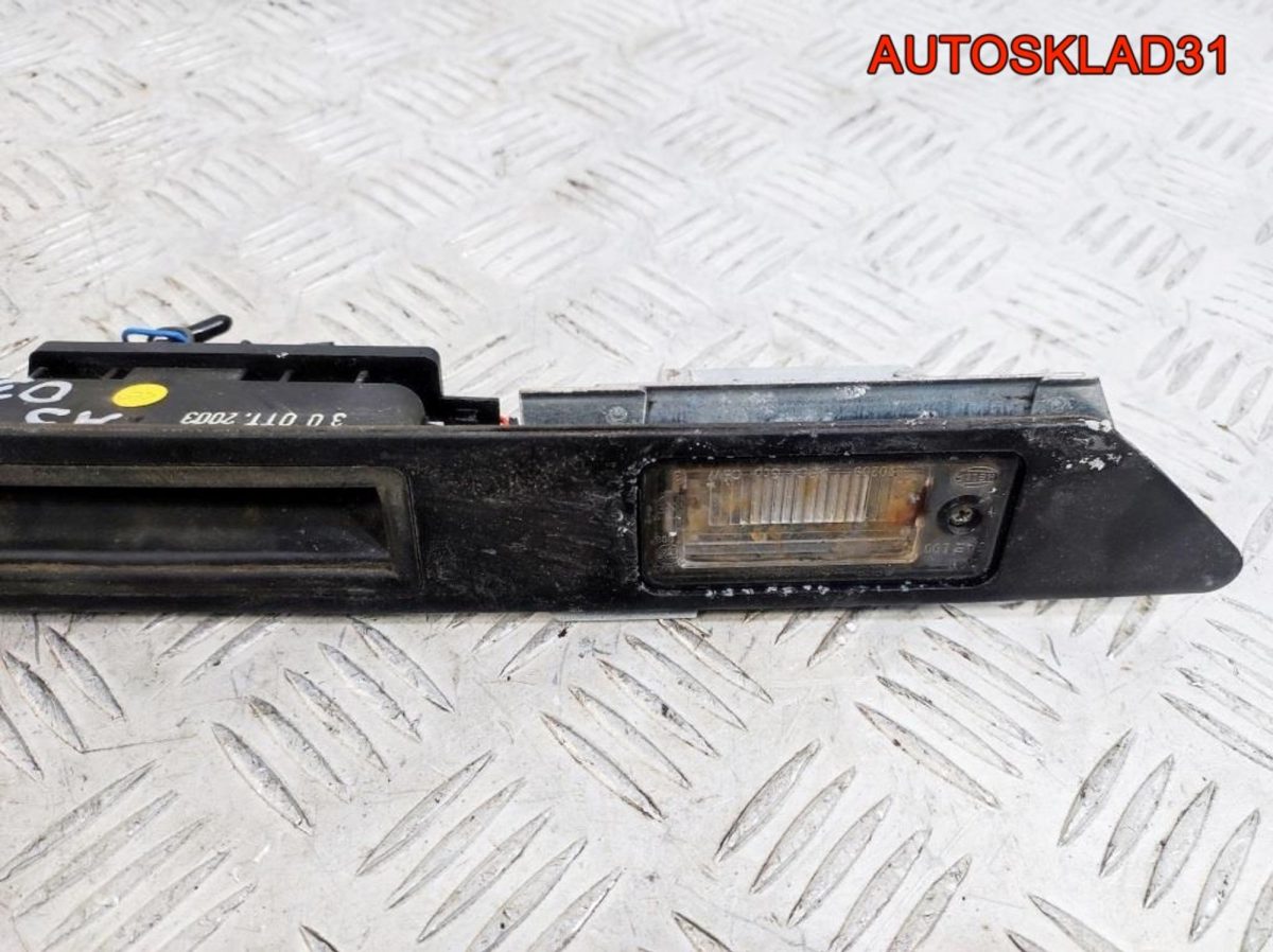 Накладка двери багажника Audi A3 8P 8P08275743FZ - АвтоСклад31.рф - авторазборка контрактные б/у запчасти в г. Белгород