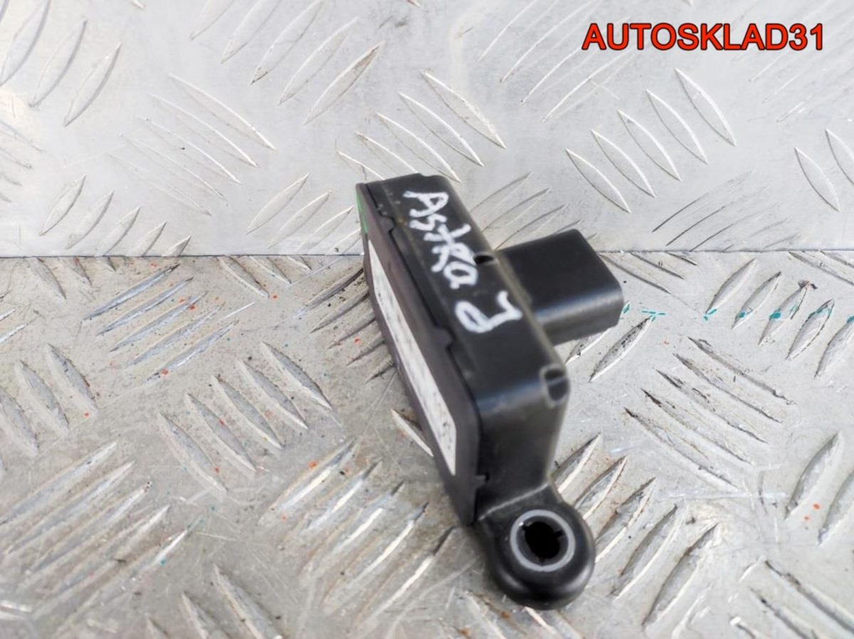 Датчик ускорения Opel Astra J 1,6 A16XER 13581120 - АвтоСклад31.рф - авторазборка контрактные б/у запчасти в г. Белгород