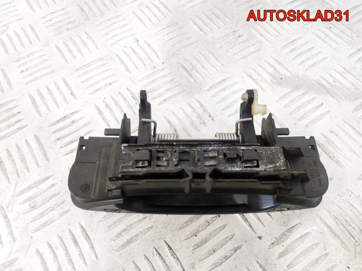 Ручка двери передяя правая Audi A4 B6 4B0839885 - АвтоСклад31.рф - авторазборка контрактные б/у запчасти в г. Белгород