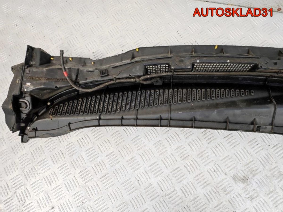 Решетка стеклоочистителя Nissan Note 668629U100 - АвтоСклад31.рф - авторазборка контрактные б/у запчасти в г. Белгород
