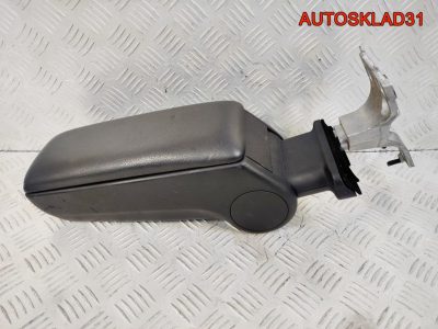 Подлокотник кожа Audi A4 B5 8D0864207 - АвтоСклад31.рф - авторазборка контрактные б/у запчасти в г. Белгород