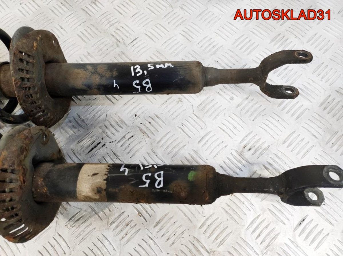 Амортизатор перед комплект VW Passat B5 3B0413031 - АвтоСклад31.рф - авторазборка контрактные б/у запчасти в г. Белгород