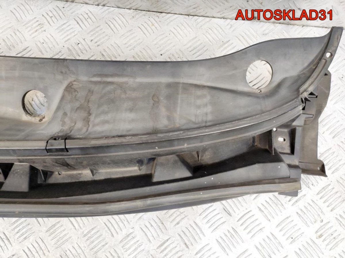 Решетка стеклоочистителя Nissan Note 668629U100 - АвтоСклад31.рф - авторазборка контрактные б/у запчасти в г. Белгород