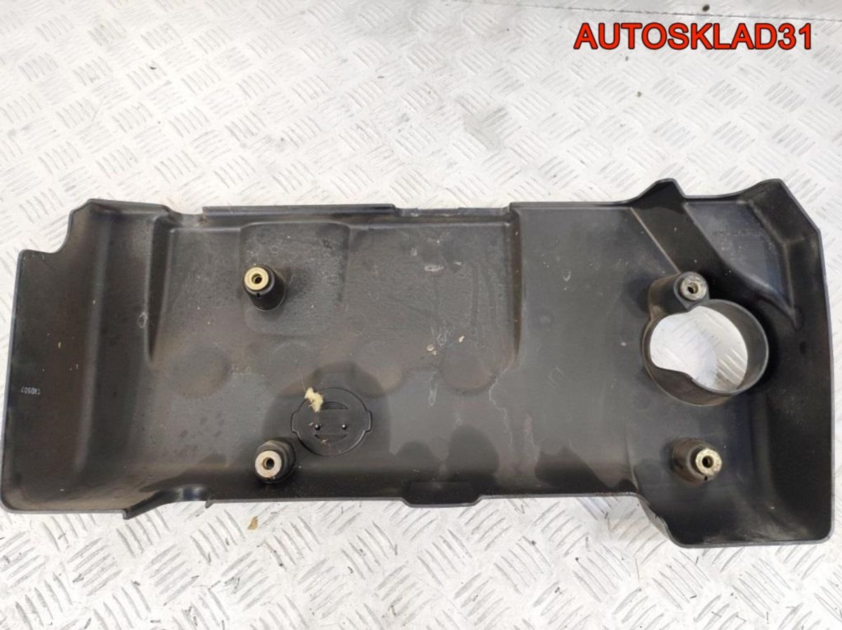 Накладка декоративная Nissan Primera P12 QG18DE - АвтоСклад31.рф - авторазборка контрактные б/у запчасти в г. Белгород