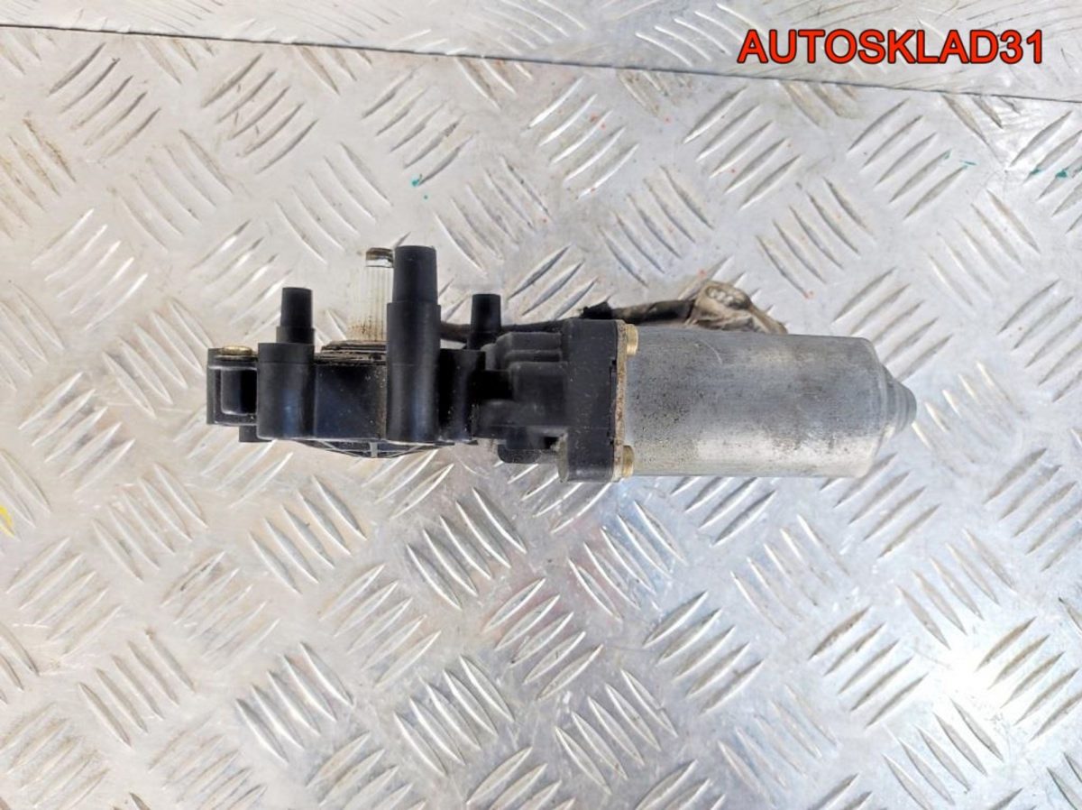 Моторчик стеклоподъёмника Audi A4 Б5 8D0959802B - АвтоСклад31.рф - авторазборка контрактные б/у запчасти в г. Белгород