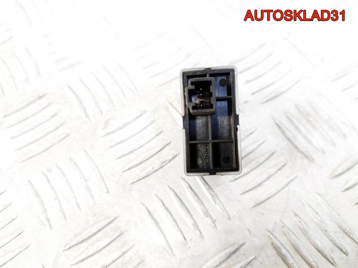 Кнопка корректора фар Nissan Micra K12 251909U00A - АвтоСклад31.рф - авторазборка контрактные б/у запчасти в г. Белгород