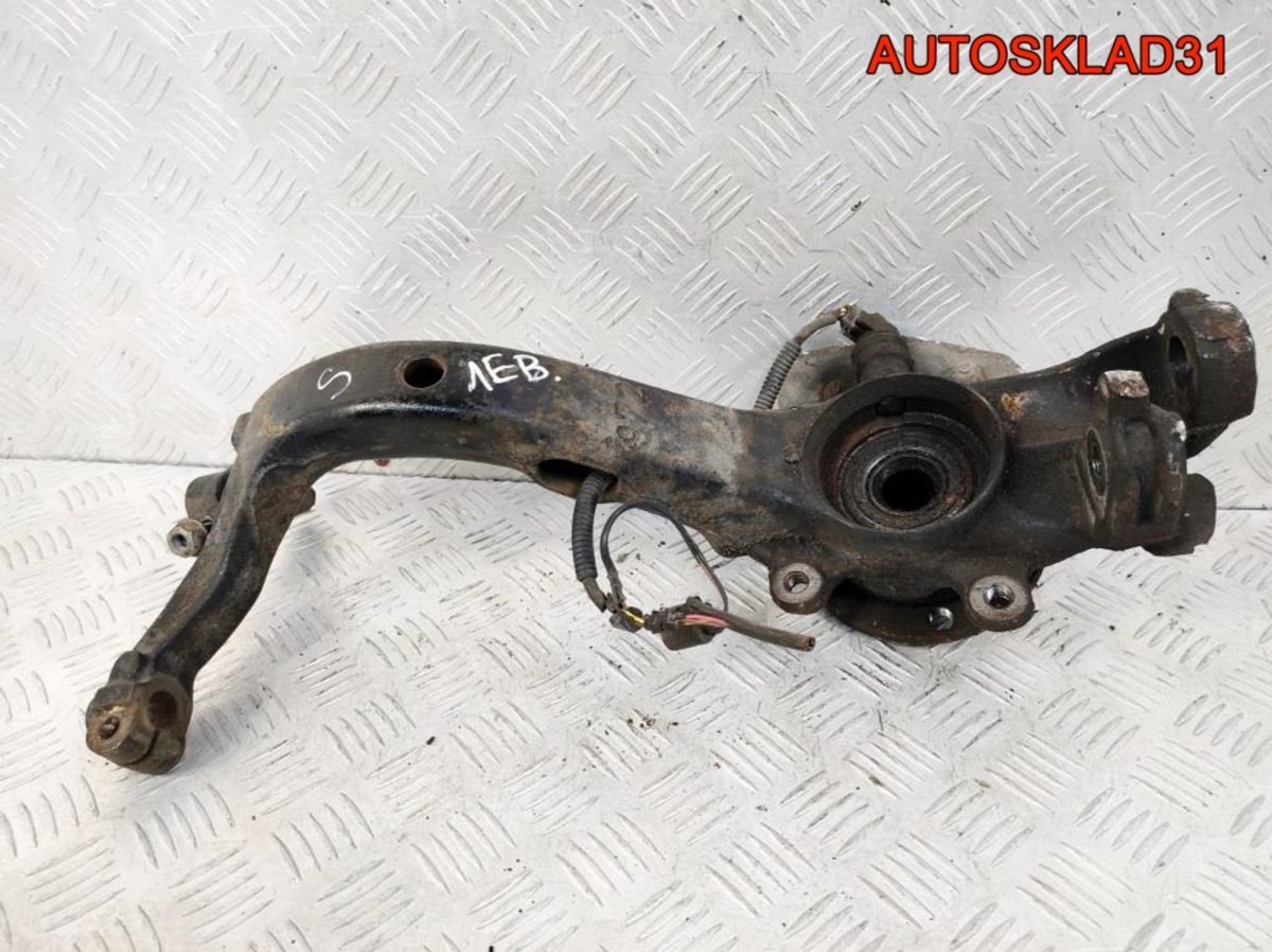 Кулак передний левый VW Passat B5 8D0407257S - АвтоСклад31.рф - авторазборка контрактные б/у запчасти в г. Белгород
