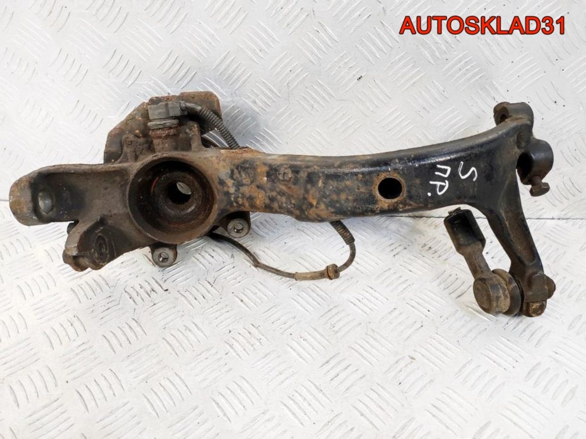 Кулак передний правый VW Passat B5 8D0407258S - АвтоСклад31.рф - авторазборка контрактные б/у запчасти в г. Белгород