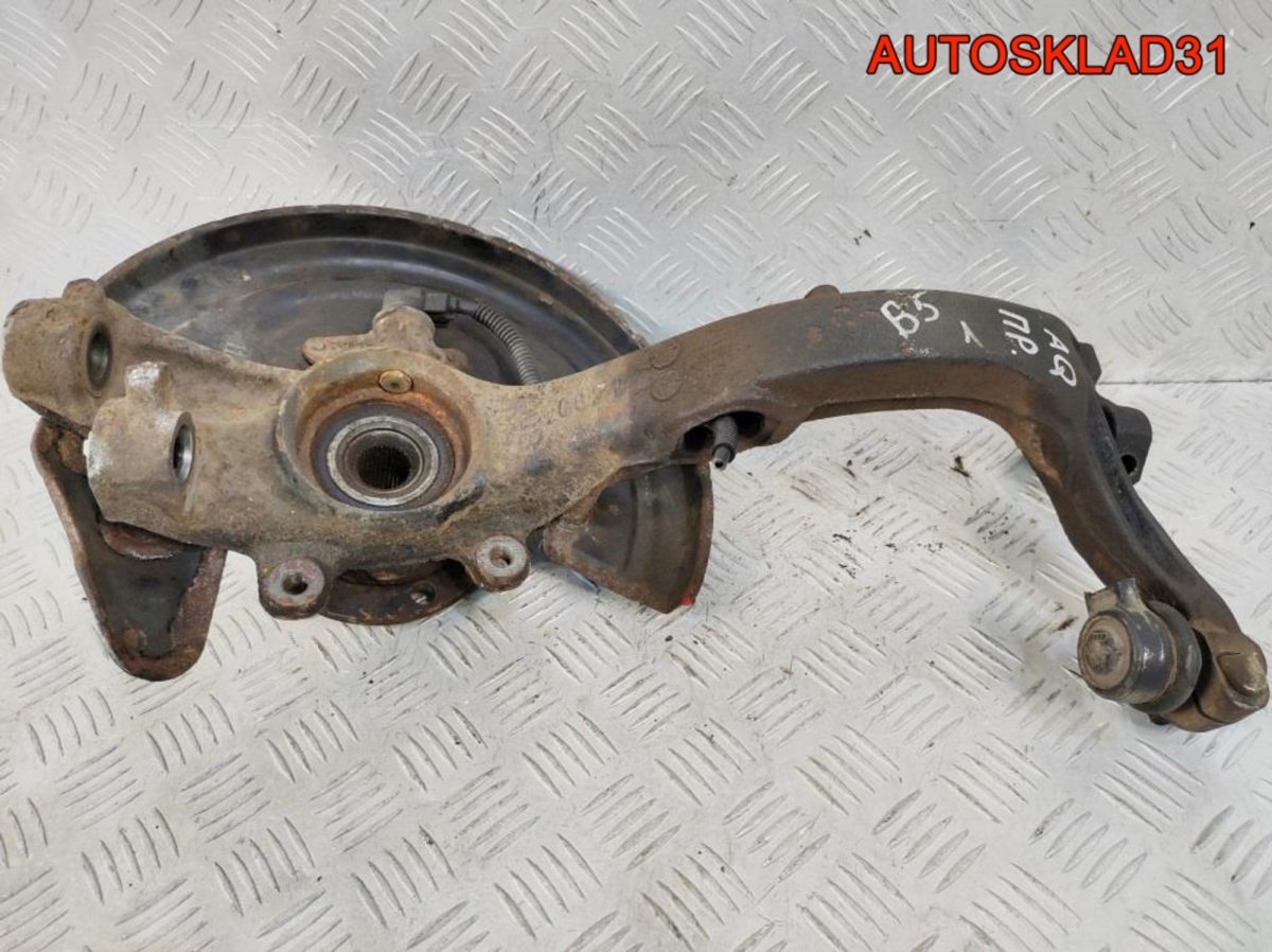 Кулак передний правый VW Passat B5 8D0407258AQ - АвтоСклад31.рф - авторазборка контрактные б/у запчасти в г. Белгород