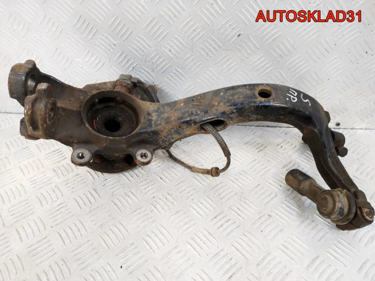 Кулак передний правый VW Passat B5 8D0407258S - АвтоСклад31.рф - авторазборка контрактные б/у запчасти в г. Белгород