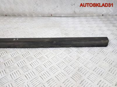 Молдинг перед правой двери VW Passat B5 3B0854940B - АвтоСклад31.рф - авторазборка контрактные б/у запчасти в г. Белгород