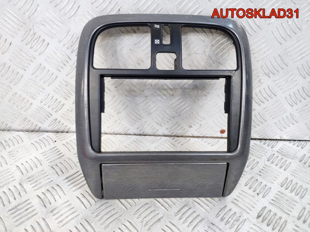 Накладка консоли Mitsubishi Carisma DA MR798447 - АвтоСклад31.рф - авторазборка контрактные б/у запчасти в г. Белгород Накладка консоли Mitsubishi Carisma DA MR798447 - АвтоСклад31.рф - авторазборка контрактные б/у запчасти в г. Белгород