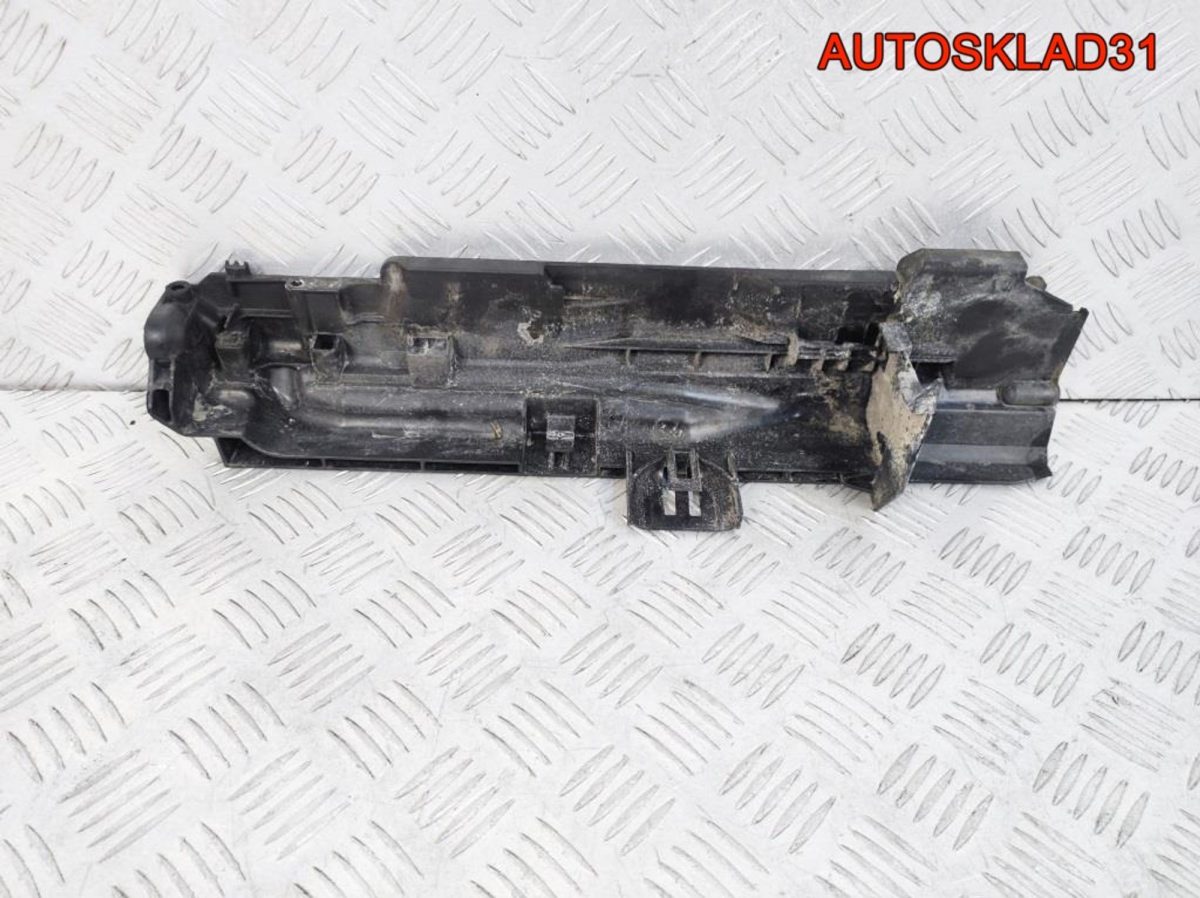 Кронштейн радиатора правый BMW E90 17107524914 - АвтоСклад31.рф - авторазборка контрактные б/у запчасти в г. Белгород