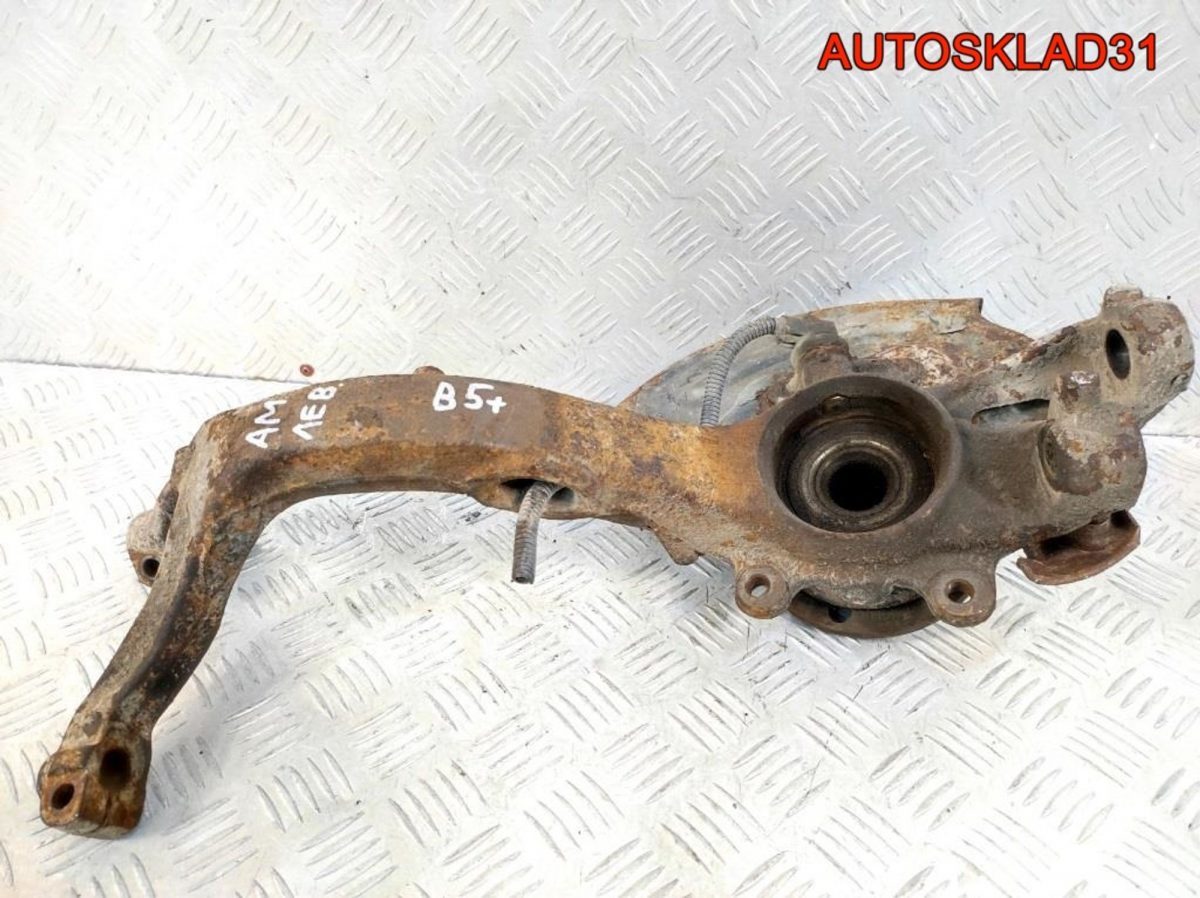 Кулак передний левый VW Passat B5 8D0407257AM - АвтоСклад31.рф - авторазборка контрактные б/у запчасти в г. Белгород