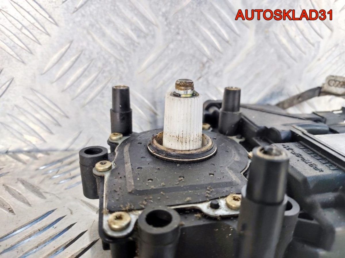 Моторчик стеклоподъёмника Audi A4 Б5 8D0959802B - АвтоСклад31.рф - авторазборка контрактные б/у запчасти в г. Белгород