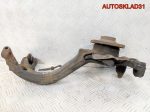 Кулак передний левый VW Passat B5 8D0407257P - АвтоСклад31.рф - авторазборка контрактные б/у запчасти в г. Белгород