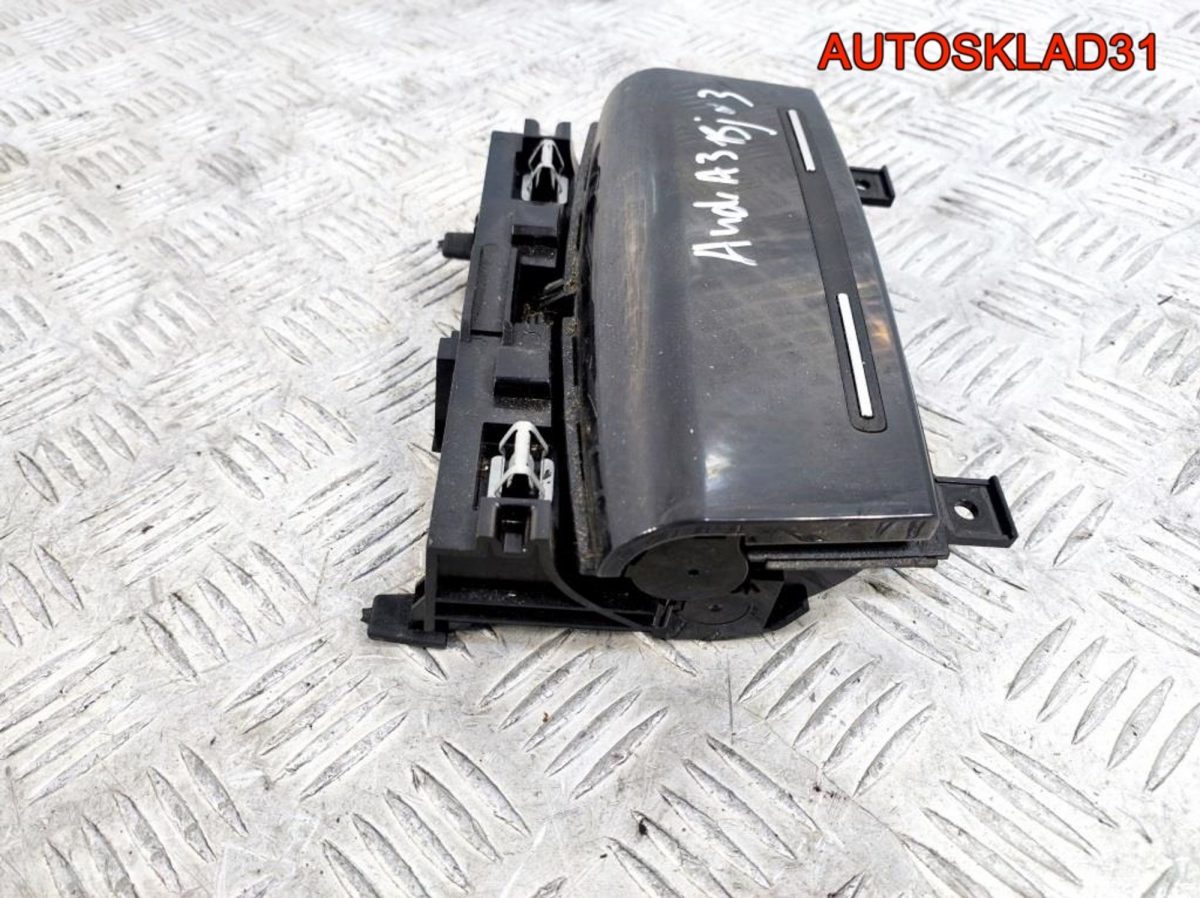 Пепельница передняя Audi A3 8P 8P0857951 - АвтоСклад31.рф - авторазборка контрактные б/у запчасти в г. Белгород