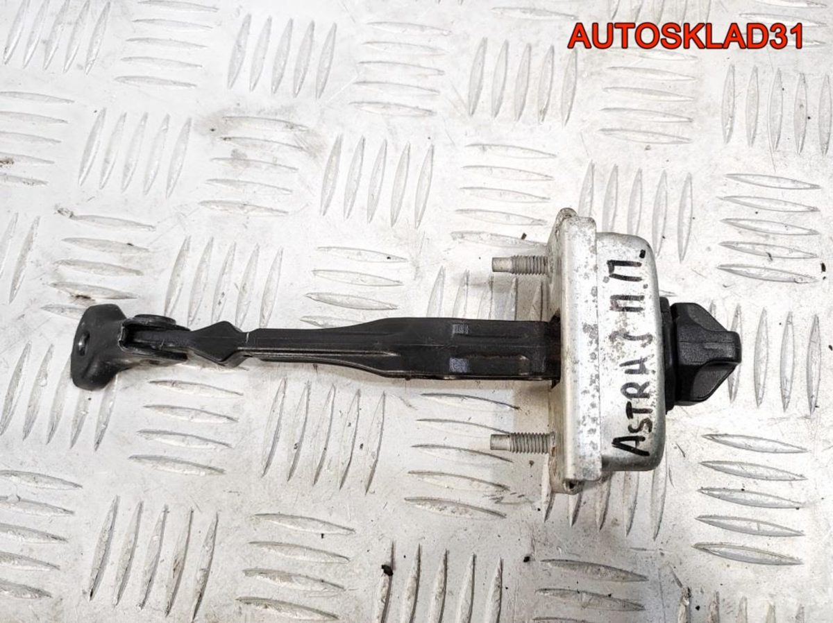 Ограничитель двери передней Opel Astra J 13270665 - АвтоСклад31.рф - авторазборка контрактные б/у запчасти в г. Белгород