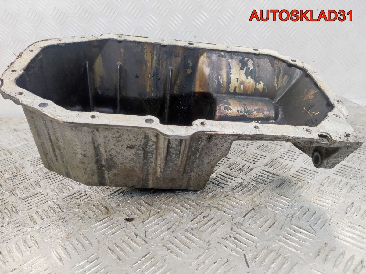 Поддон двигателя VW Polo 1,4 BKY 032103603N Бензин - АвтоСклад31.рф - авторазборка контрактные б/у запчасти в г. Белгород